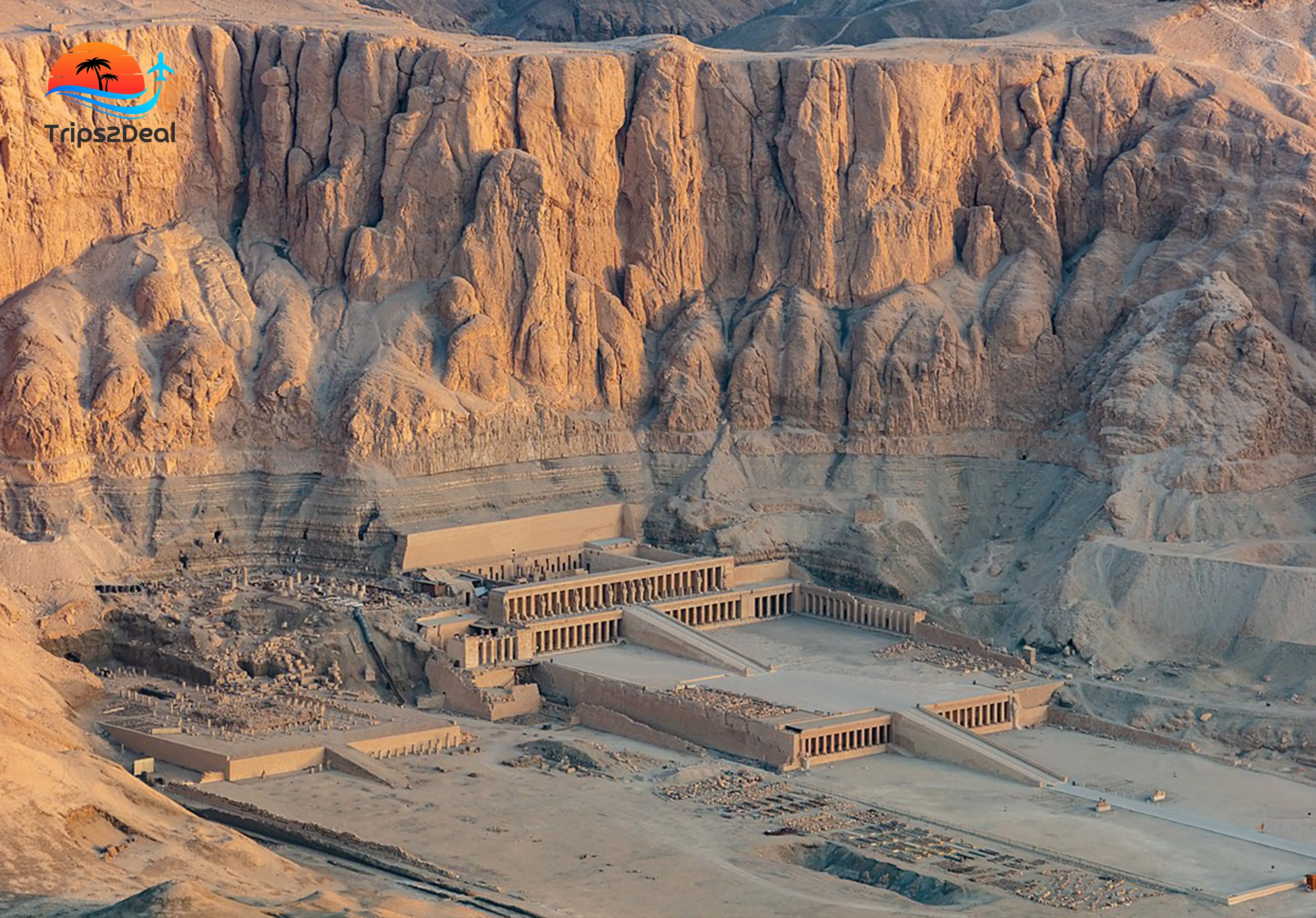 Day trip to the Valley of Queens, Habu & Ramesseum